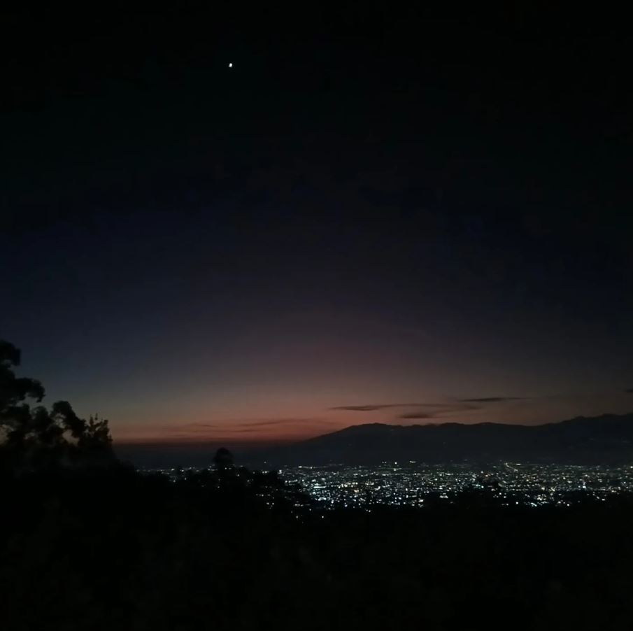 Kebun Rojo Camp: Rekomendasi Camping Malang dengan Suasana Asri dan Alami